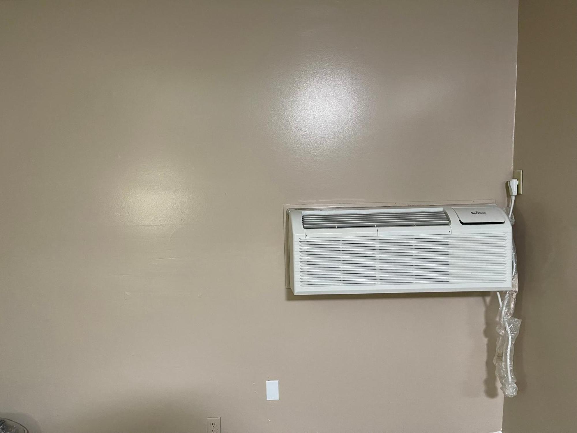Economy Inn & Suites アシュタビューラ エクステリア 写真