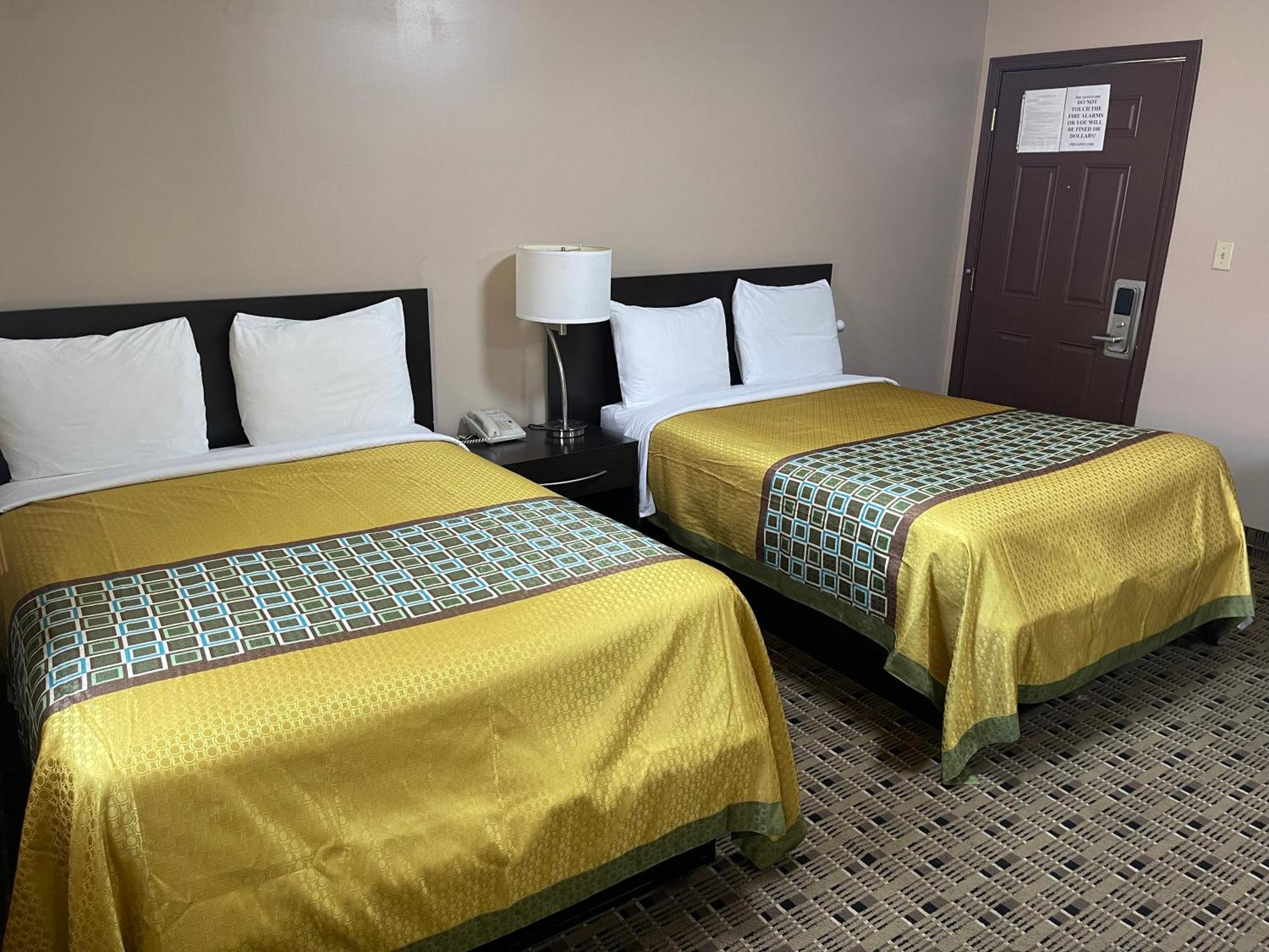 Economy Inn & Suites アシュタビューラ エクステリア 写真